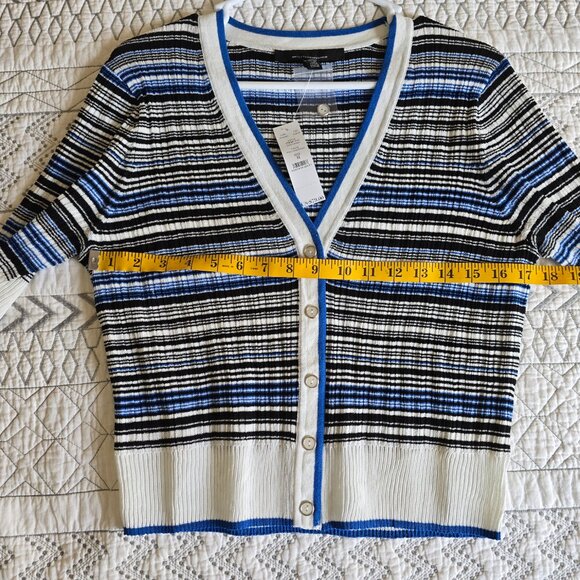White House Black Market Stripped Cropped Cardigan Sweater Size M NWT - Picture 2 of 6